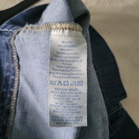 Boden Denim Skirt Womens 4 Stretch All Seasons Med Wash 4 Pockets - Picture 10 of 11